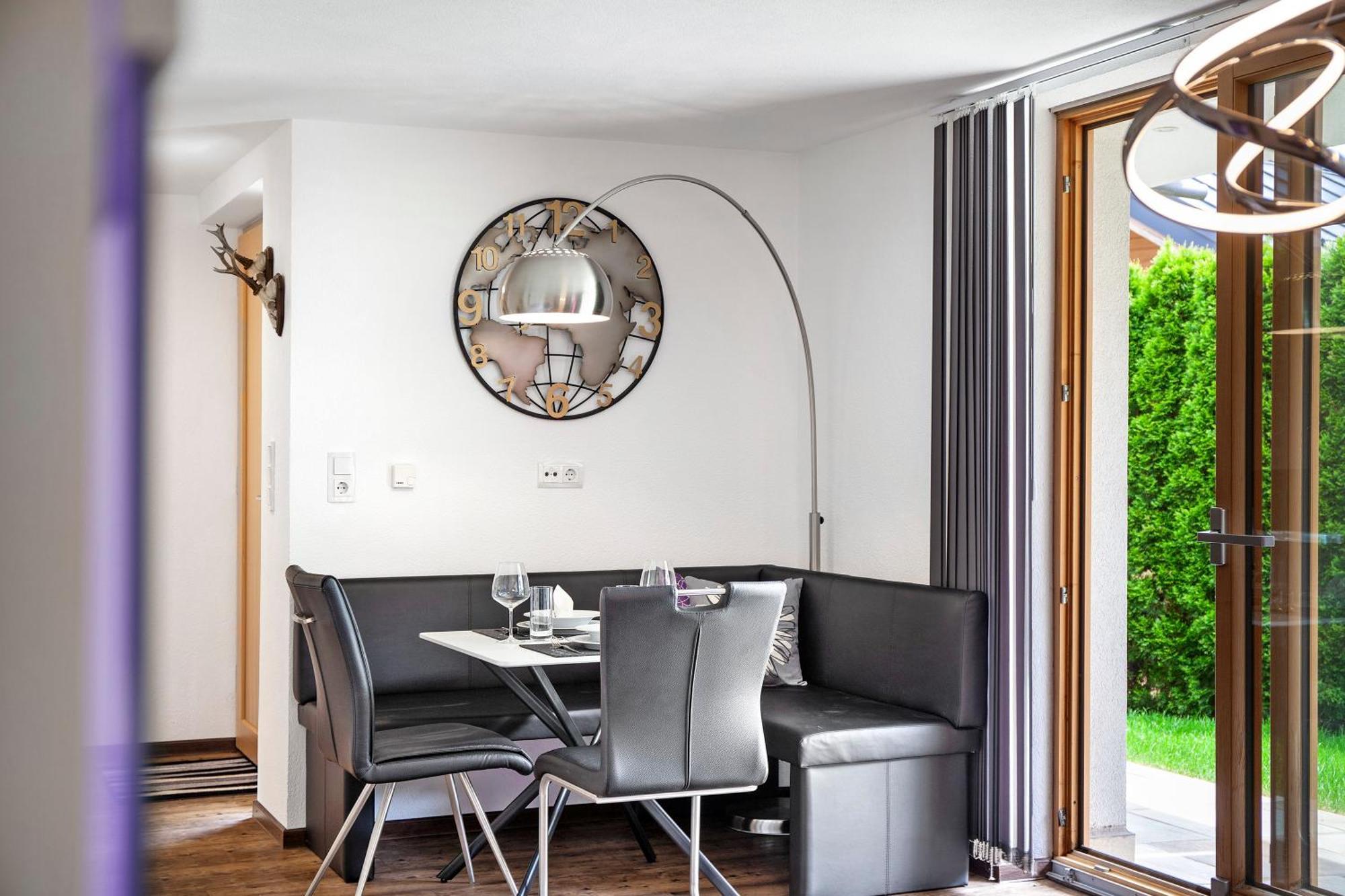 Mosers Ferienwohnung Am Sonnenhang ينباخ المظهر الخارجي الصورة
