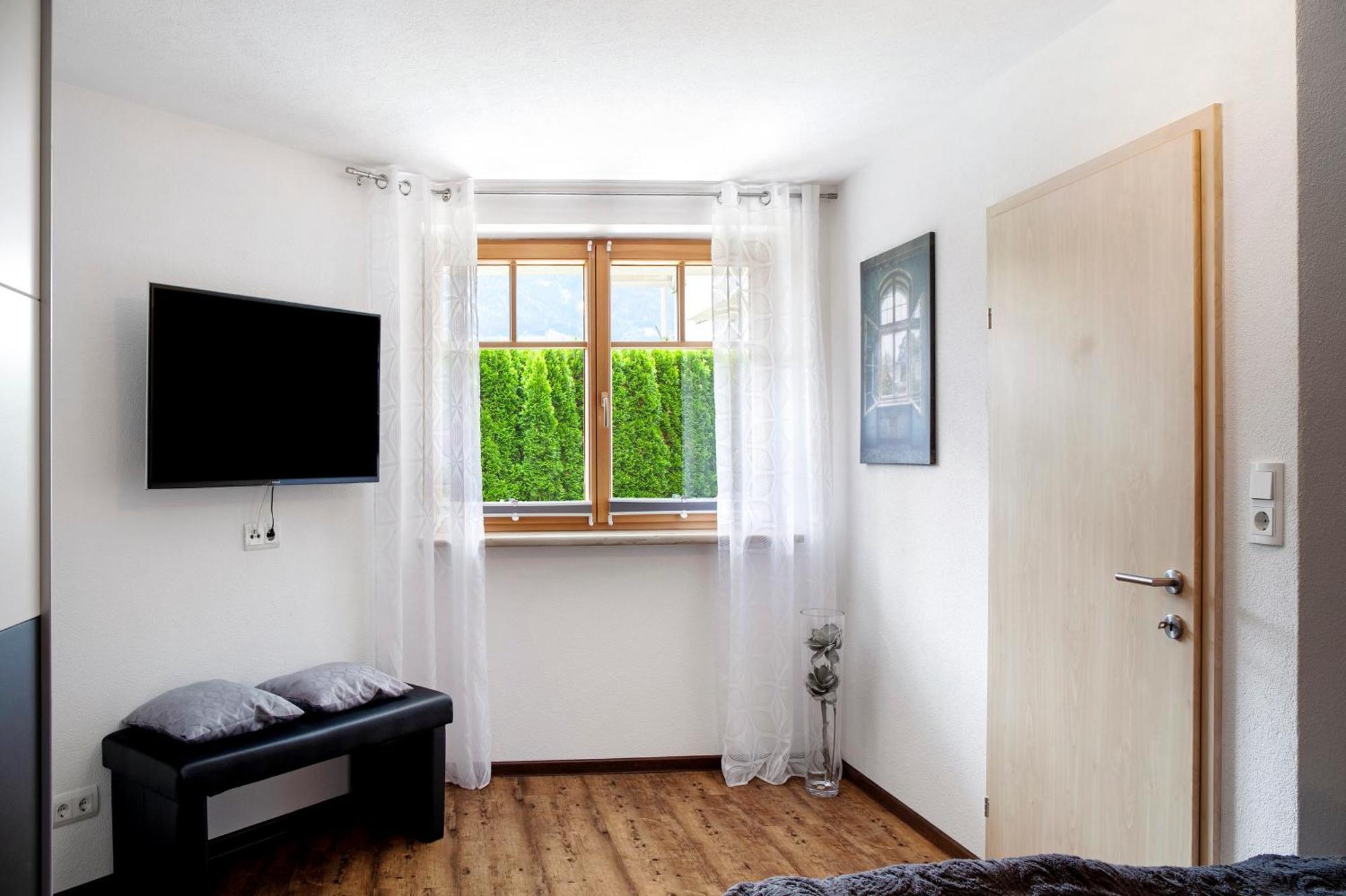 Mosers Ferienwohnung Am Sonnenhang ينباخ المظهر الخارجي الصورة